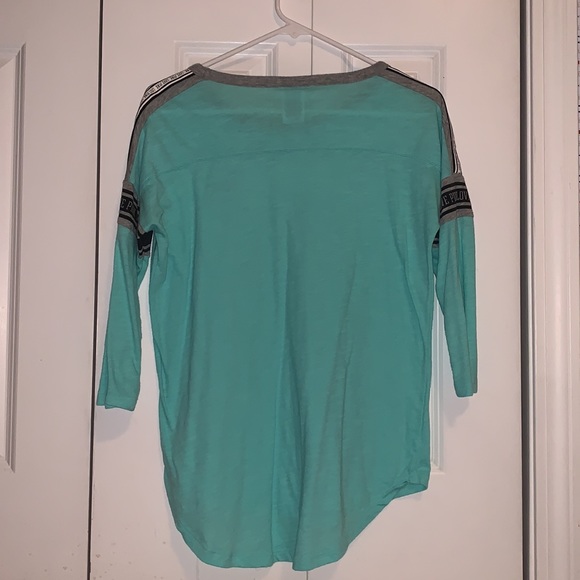 Pink Shirt - Picture 2 of 4